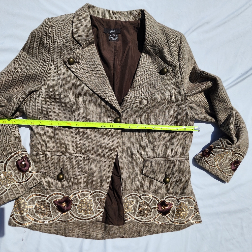 Vintage LUII tweed wool blend button front jacket. Sequin trim brown white gold